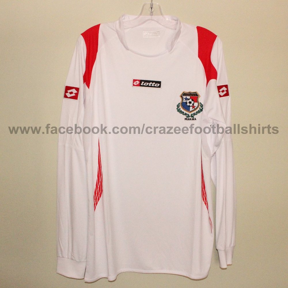 mint PANAMA 2011-13 away football shirt Lotto long sleeve soccer jersey FEPAFUT